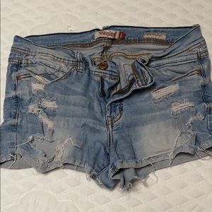 Denim ripped shorts